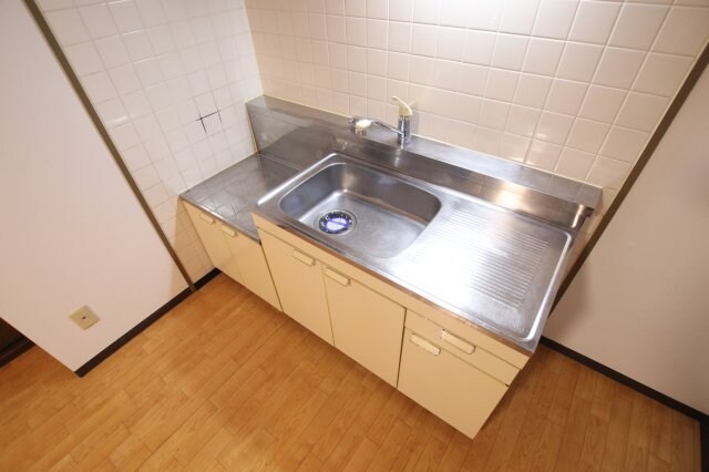 サンヒルズ光明池の物件内観写真