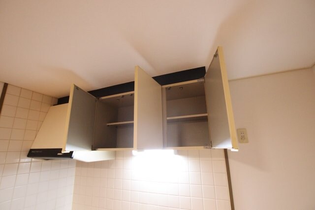 サンヒルズ光明池の物件内観写真