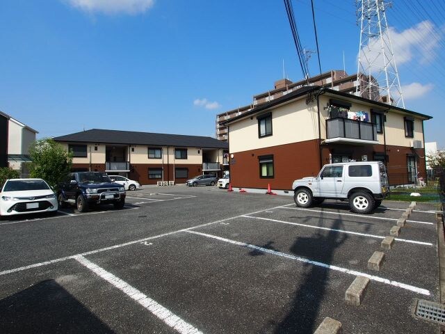 エステートヴィラの物件外観写真