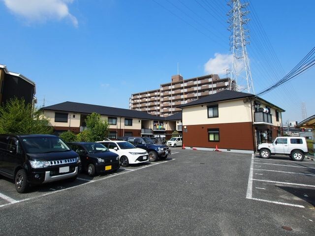 エステートヴィラの物件外観写真