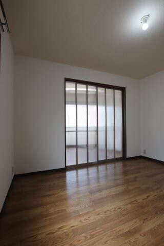 エステートヴィラの物件内観写真