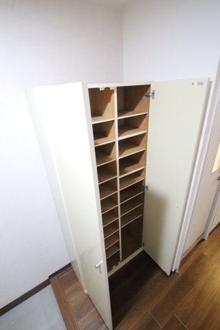 サンロード汐の宮の物件内観写真