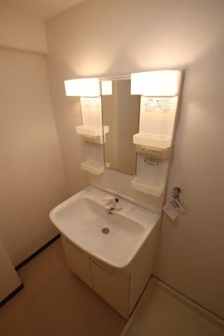 サンロード汐の宮の物件内観写真