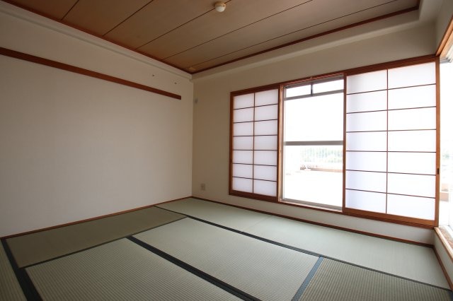 サンロード汐の宮の物件内観写真