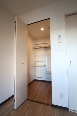 ボンボニエールの物件内観写真