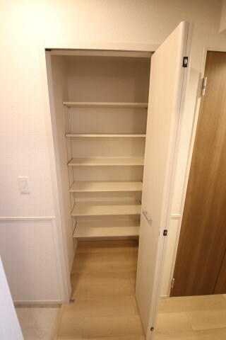 メゾンルミネ若松の物件内観写真