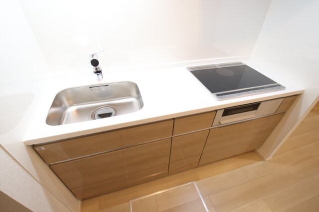 メゾンルミネ若松の物件内観写真