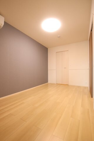 メゾンルミネ若松の物件内観写真