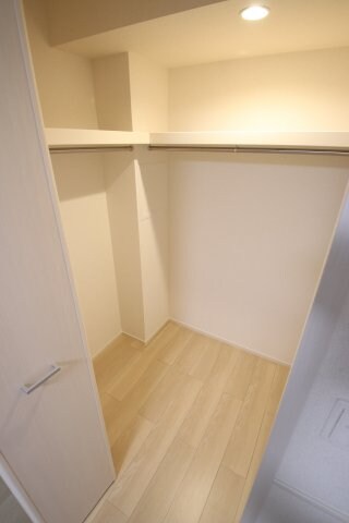 メゾンルミネ若松の物件内観写真