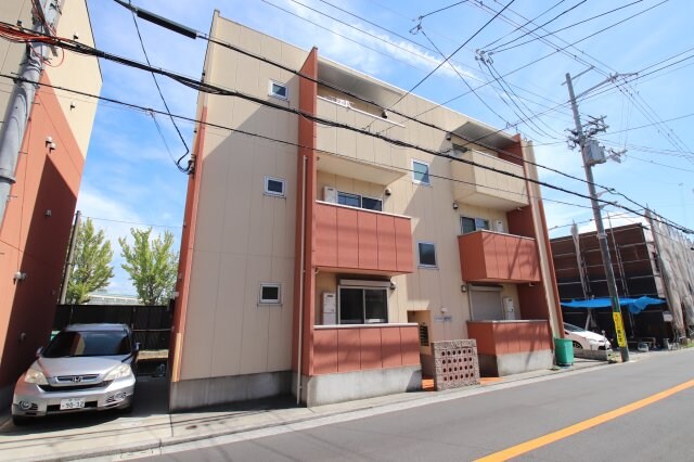 エヌエムトラントヌフウエストの物件外観写真