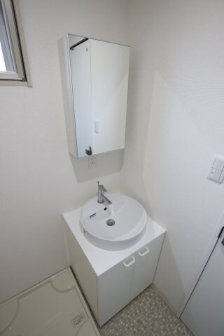 エヌエムトラントヌフウエストの物件内観写真