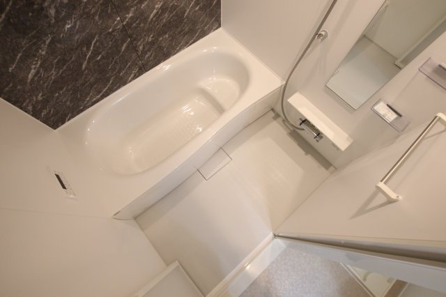 グランモンターニュの物件内観写真