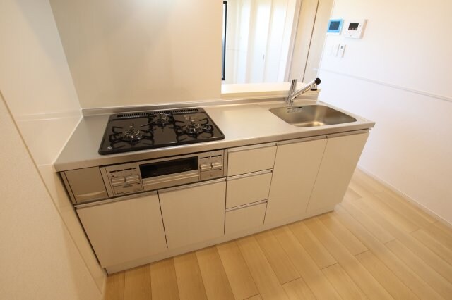 グランモンターニュの物件内観写真