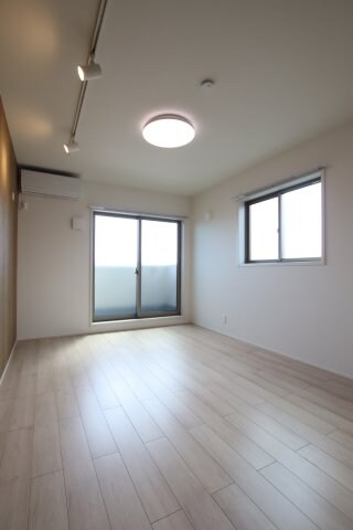 フジパレス初芝駅北の物件内観写真