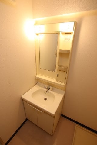 リビオ金剛の物件内観写真