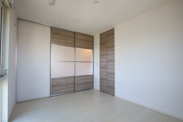 ファミーユ深井の物件内観写真