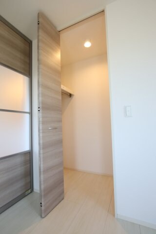 ファミーユ深井の物件内観写真