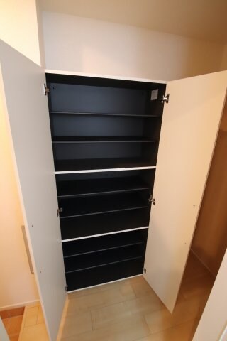 エレガント茱萸木Ⅱの物件内観写真