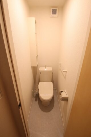 エレガント茱萸木Ⅱの物件内観写真