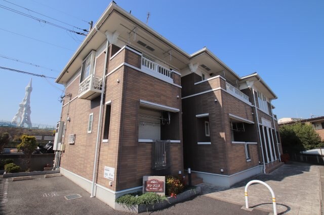 サンブレスの物件外観写真