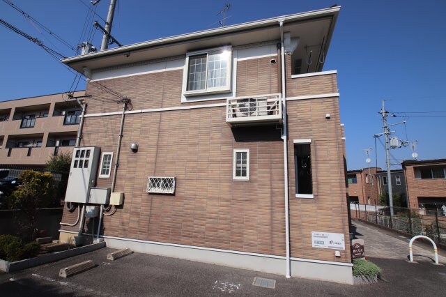 サンブレスの物件外観写真