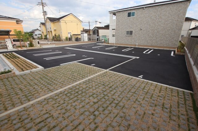 グラスランド・ウェルの物件外観写真