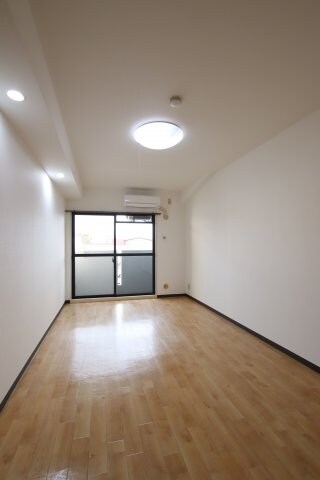 ブランドールフカイの物件内観写真