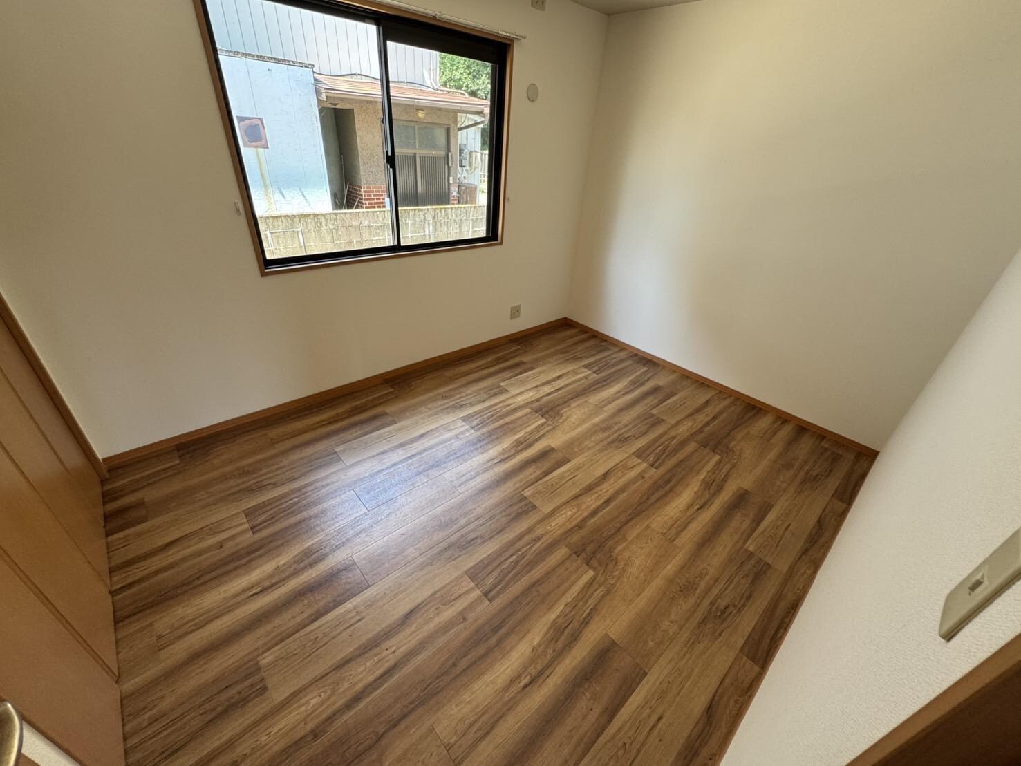 サニー神宮の森の物件内観写真