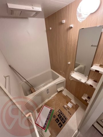 セレニテフラン難波の物件内観写真