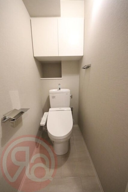 本町駅 徒歩4分 8階の物件内観写真