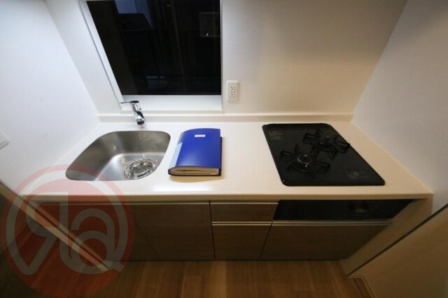 本町駅 徒歩4分 8階の物件内観写真