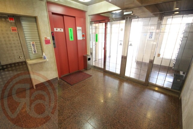 グローリーヨシダの物件外観写真