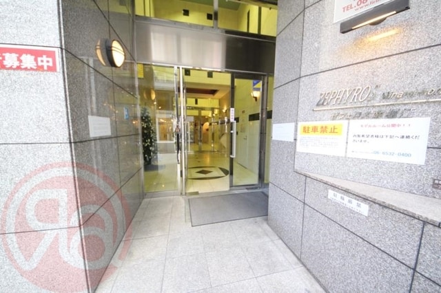 ゼフェロス南堀江の物件外観写真