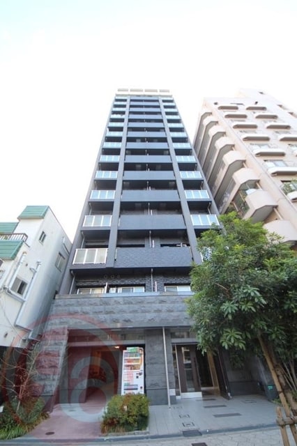 難波駅 徒歩7分の物件外観写真