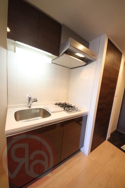 難波駅 徒歩7分 11階の物件内観写真