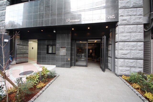 プレサンス立売堀ベルヴィルの物件外観写真