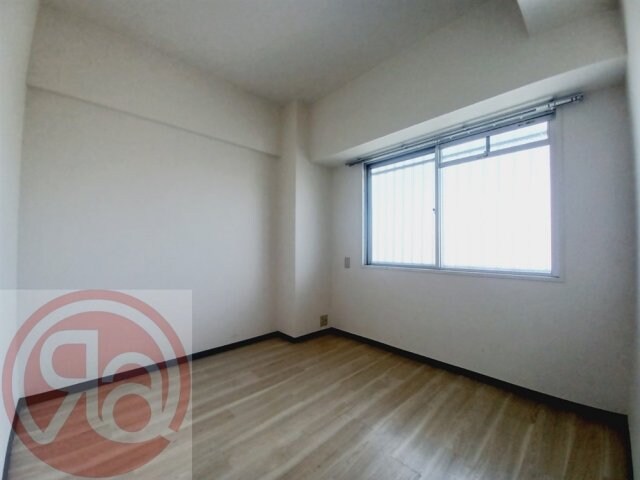 ヴィラスリースター鶴浜の物件内観写真