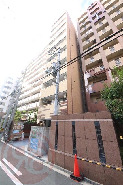 阿波座駅 徒歩5分 8階の物件外観写真