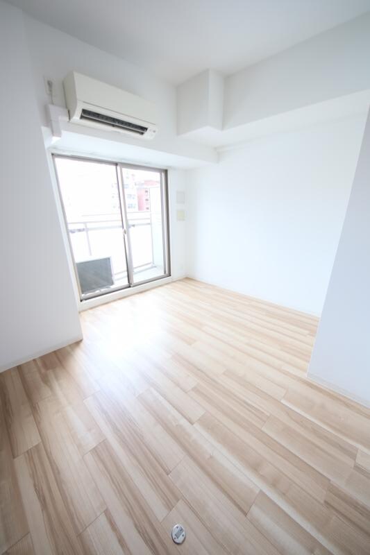 エスリード阿波座ノースプレイスの物件内観写真