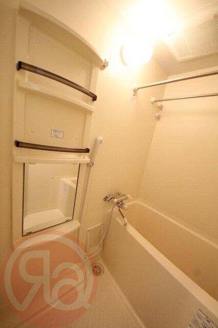 ジュネーゼグラン南堀江の物件内観写真