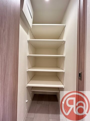 コンフォリア・リヴ本町WEST Qの物件内観写真