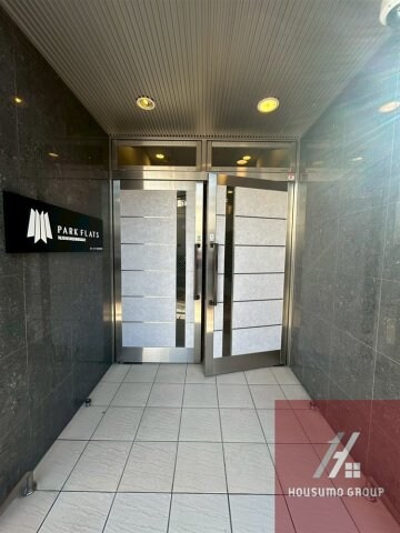 パークフラッツ野田阪神駅前の物件外観写真