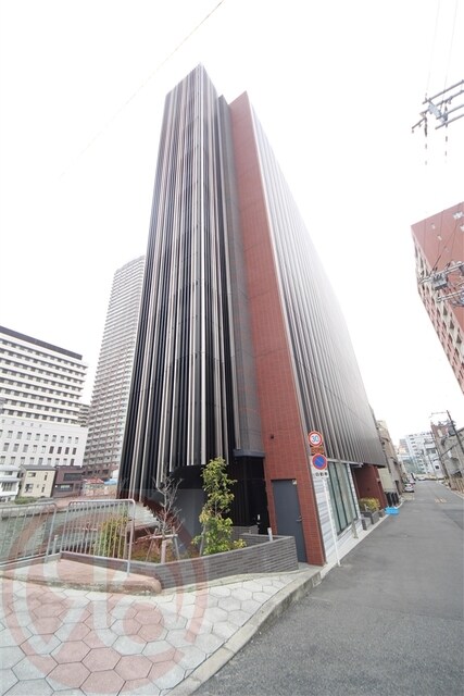 阿波座駅 徒歩4分 6階の物件外観写真