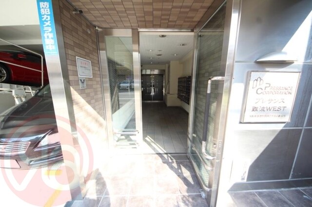 プレサンス難波WESTの物件外観写真