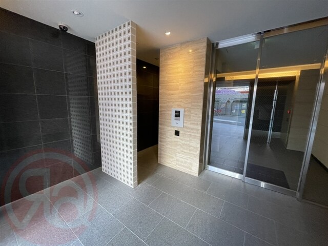 阿波座駅 徒歩5分 5階の物件外観写真