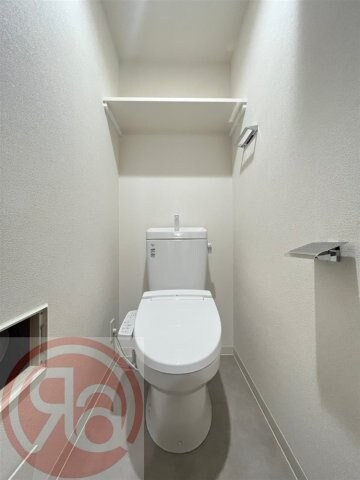 プレサンスDOMECITYコレーレの物件内観写真