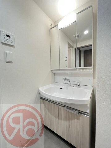 プレサンスDOMECITYコレーレの物件内観写真