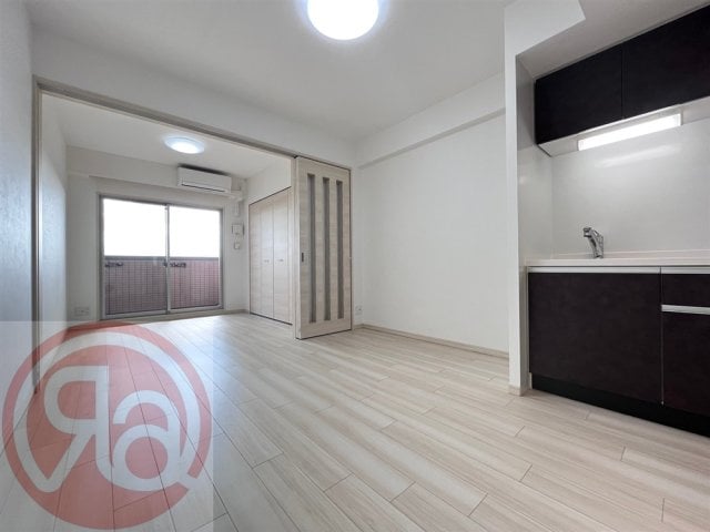 なんば駅 徒歩7分 5階の物件内観写真