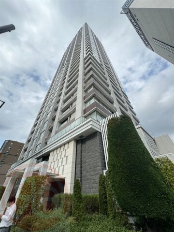 大阪府大阪市西区南堀江１丁目の物件外観写真