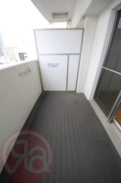 ラシュレエグゼ難波南の物件内観写真